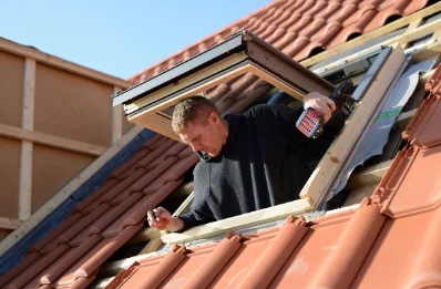Pose de fenêtres de toit Velux à Breitenbach